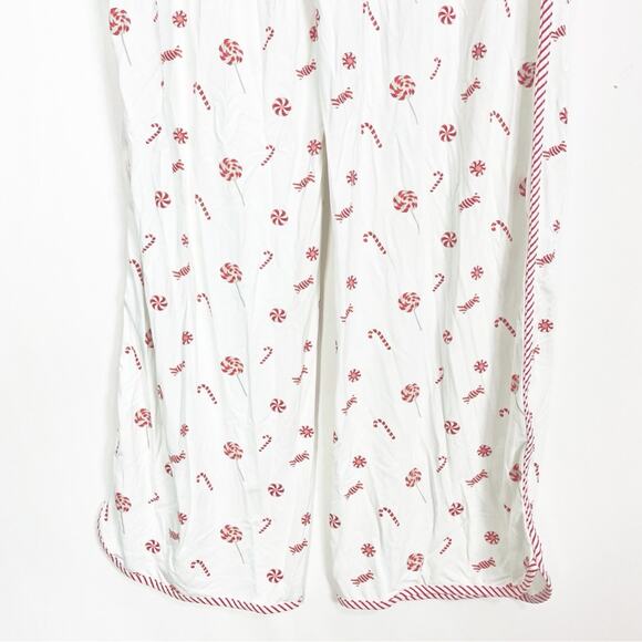 Shrimp and Grits Serendipity Peppermint Pajama Set - Picture 11 of 11